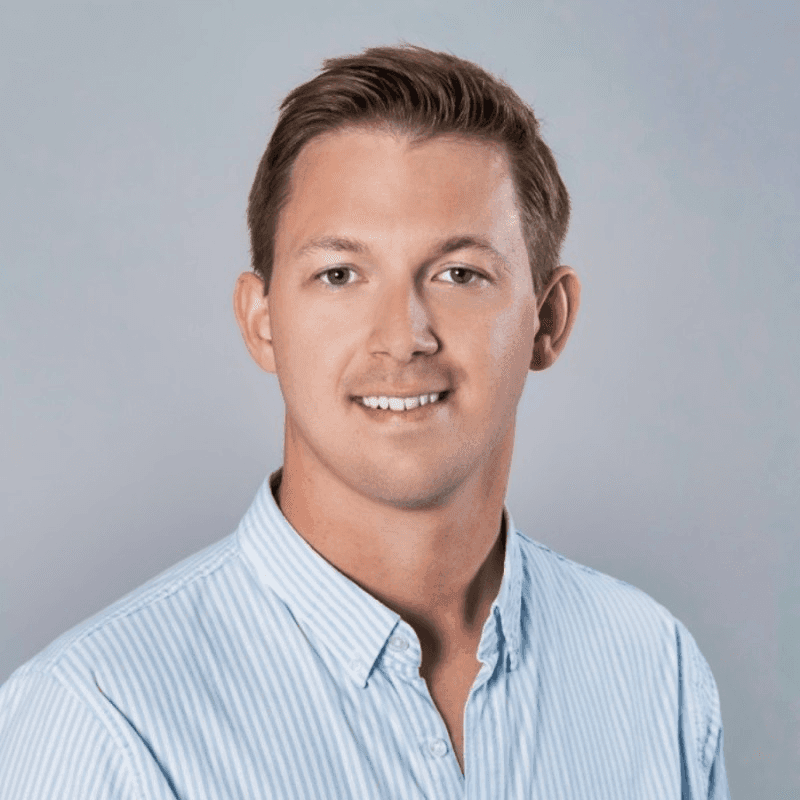 Dr. Maximilian Schacker